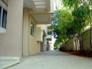 Stopovers Serviced Apartments - Hebbal บังกาลอร์ ภายนอก รูปภาพ